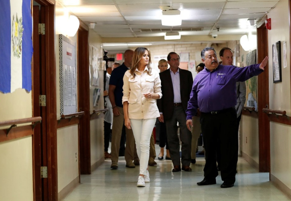 Ülke ayağa kalktı! Ceketinin arkasındaki mesaj olay oldu - Resim: 4