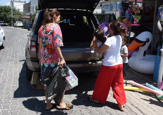 Demet Akalın'dan şaşırtan talep: Aman bu fotoğrafı vermeyin - Resim: 3
