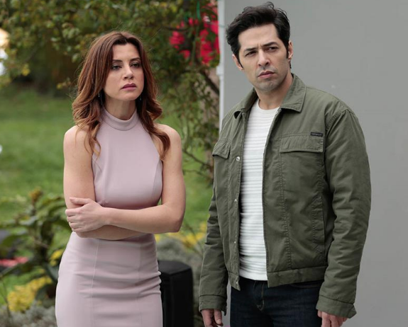 Ufak Tefek Cinayetler'de katilin kim olduğu belli mi detaya dikkat - Resim: 3