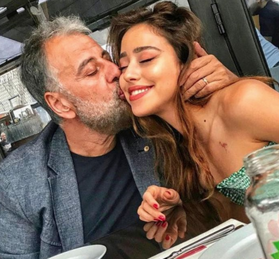 Zeynep Alkan ince belli fotoğrafını paylaştı sahtekarlıkla suçlandı - Resim: 4