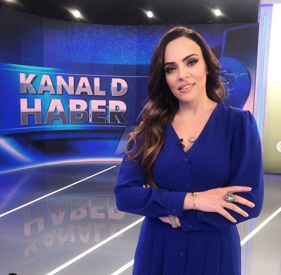 Buket Aydın'ın yüzüklerinin sırrı ortaya çıktı Kanal D Ana Haber Spikeri - Resim: 3