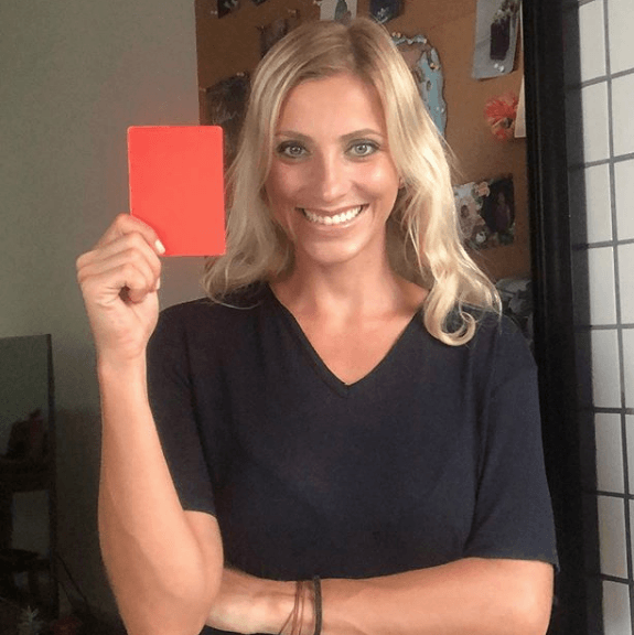 Çok konuşulacak! Brezilyalı kadın hakem Fernanda Colombo'ya öyle bir şiir yazdılar ki - Resim: 2