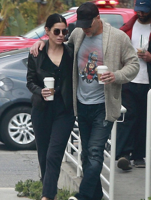 Yüzüğe dikkat! Ünlü oyuncu gizlice evlendi - Resim: 4