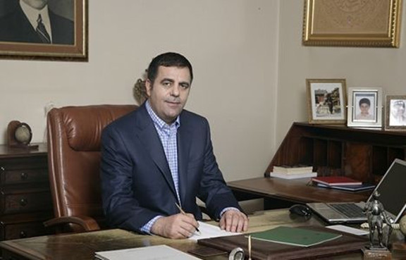 Pınar Eliçe eski eşi Çetin Çapan kimdir aldatma olayı olay olmuştu - Resim: 3