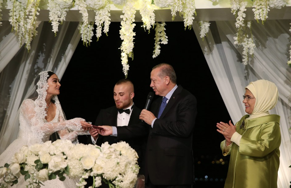 'Diriliş Ertuğrul'un Halime Sultan’ı: Beşiktaş'ın gelini oldum - Resim: 2