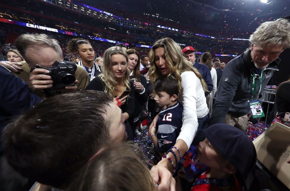 Eşinin Süper Bowl galibiyetini böyle kutladı - Resim: 4