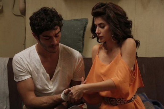 Büşra'yı çabuk unuttu! Burak Deniz ile Nesrin Cevadzade birlikte  - Resim: 1