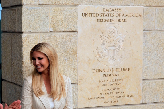 Ivanka Trump'a tepkiler çığ gibi: Babasının küçük cadısı - Resim: 1