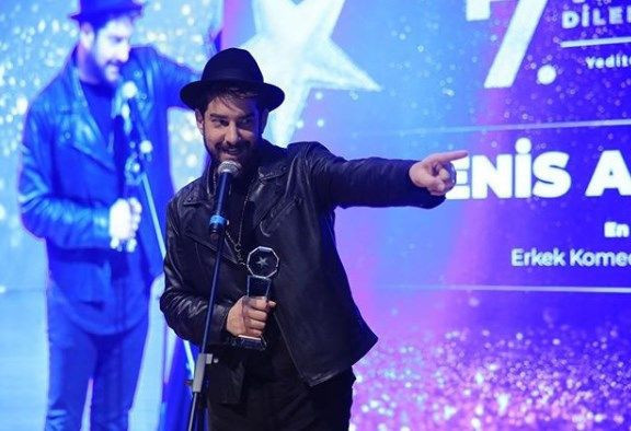 Enis Arıkan Jennifer Lopez konserini 50 bin euroluk locadan izledi! Video çekip itiraf etti - Resim: 4