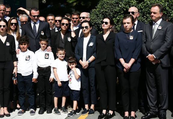 Ünlü iş insanı Şarık Tara'ya son veda - Resim: 4