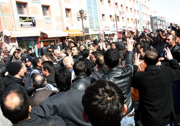 Zamanaşımı arbede çıkardı - Resim: 2