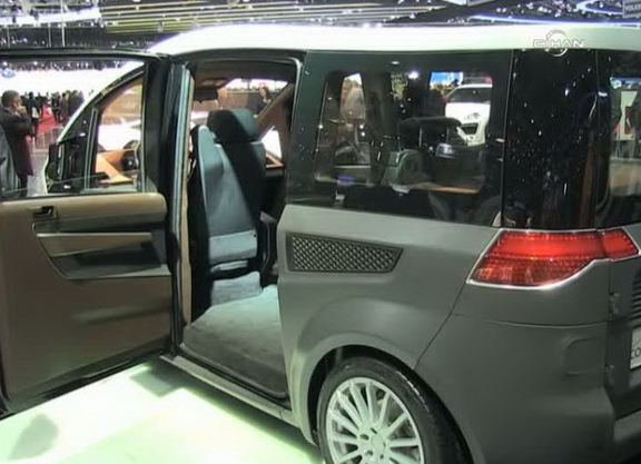 82. Cenevre Otomobil Fuarı kapılarını açtı - Resim: 2