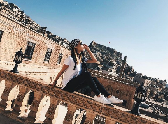 İrem Derici 8 yıl önceki haline bakın o bile şaşırdı - Resim: 4