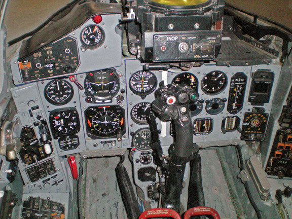 Sahibinden satılık Sovyet savaş uçakları - Resim: 3