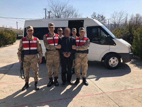 Terör örgütü PKK'nın mali destekçisi yakalandı - Resim: 0