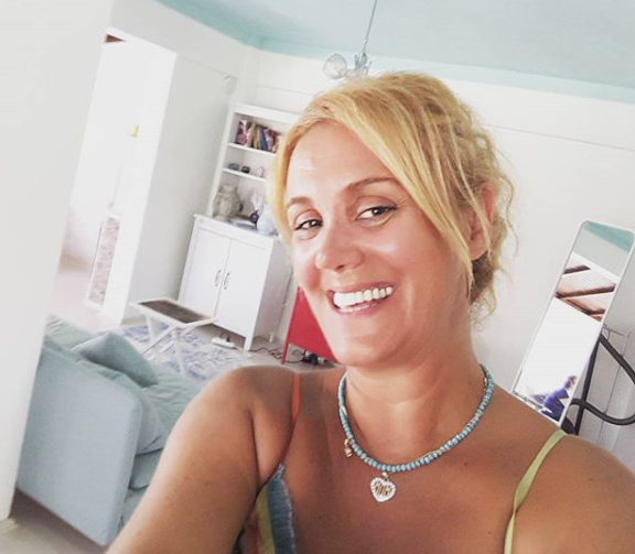 Çılgın Bediş'in Banu'su evrim geçirmiş eşi ve çocuklarına bakın - Resim: 4