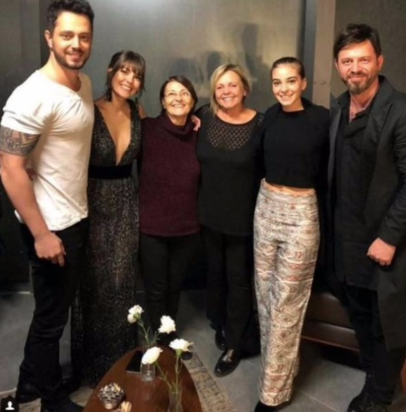 Kötü haberi galada aldı apar topar hastaneye koştu - Resim: 3