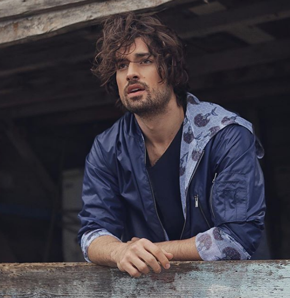 Fazilet Hanım ve Kızları dizisinin oyuncusu bileklerini kesti - Resim: 3