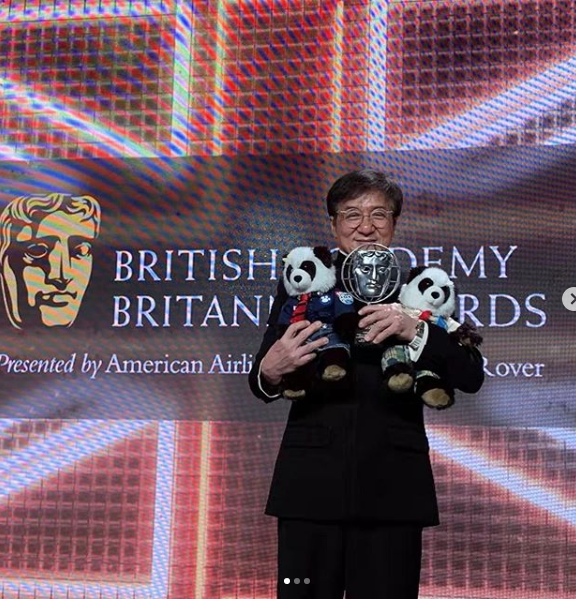 Jackie Chan Coronavirüs (Covid 19) nedeniyle karantinaya alındı bomba iddia - Resim: 3