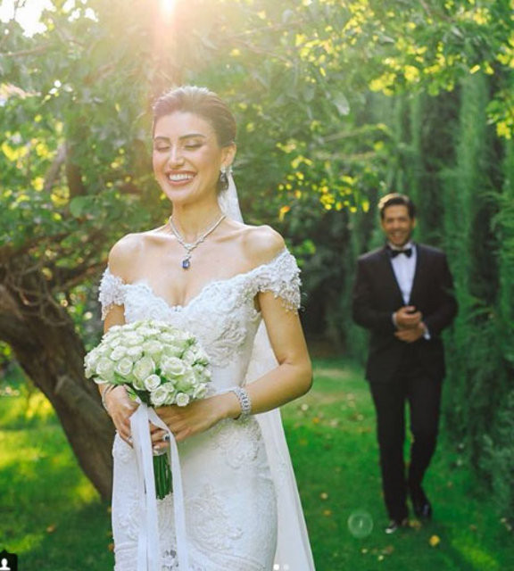 Mert Fırat takipçisinin o yorumunu beğendi olay oldu! - Resim: 2