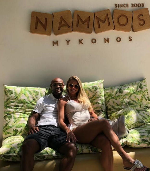 Vagner Love ve eşi tatilde! - Resim: 3