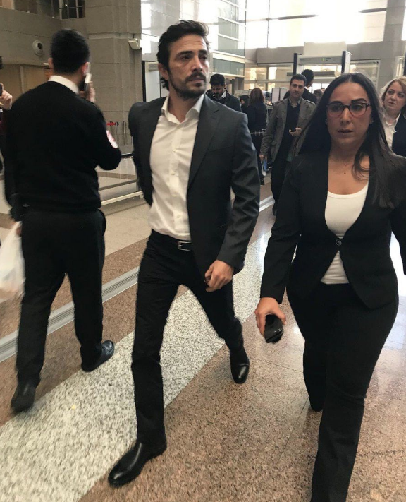 Ahmet Kural medyayı gördü tripten tribe girdi işte ifadeye geliş hali - Resim: 3