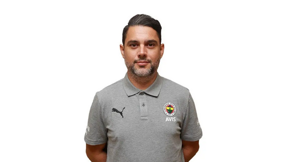 Fenerbahçe'de fırtına kopuyor! Bir ismin daha bileti kesildi - Resim: 0