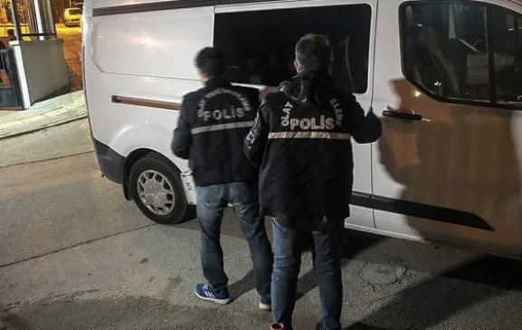 Uzman çavuş nizamiyeyi kan gölüne çevirdi! Sevgilisine kurşun yağdırdı - Resim: 2