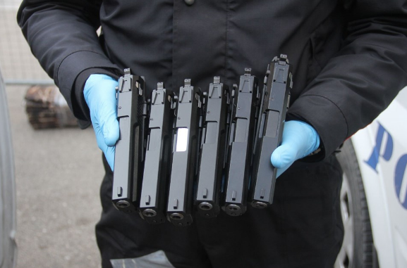 Ticari araçtan çıkanlar şoke etti - Resim: 2