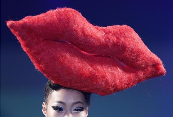 Çılgın saçlar göz doldurdu - Resim: 1