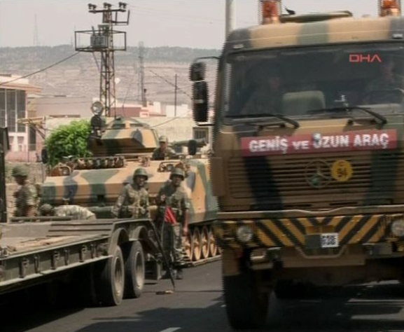 Sınırda askeri hareketlilik - Resim: 1