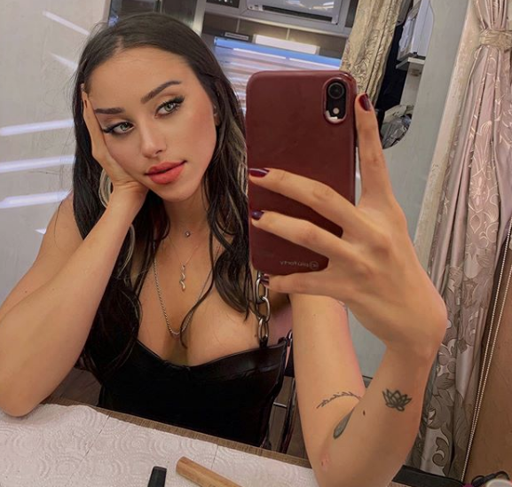 Babası uyarmıştı Hamdi Alkan'ın kızı Zeynep Alkan'ın mayolu pozu olay yarattı - Resim: 4