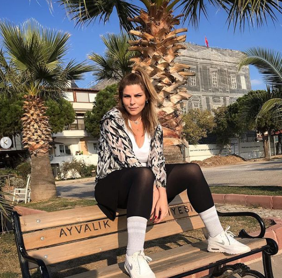 Ünlü oyuncu Pelin Öztekin müjdeli haberi verdi - Resim: 1