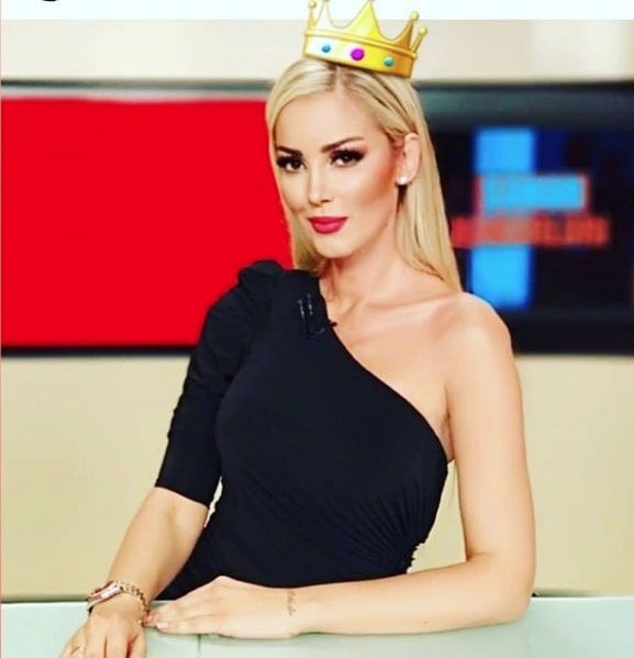 Petek Dinçöz müjdeli haberi Instagram hesabından duyurdu ikinci kez hamile - Resim: 2