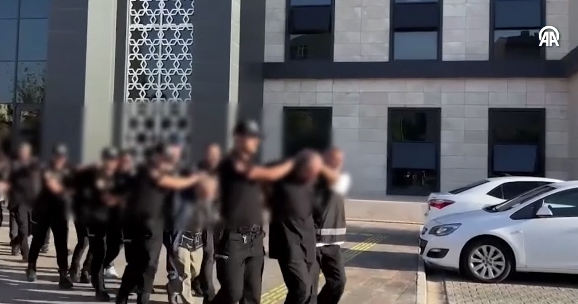 Esra Erol'da gündeme gelmişti! Mustafa Çabuk ve 15 kişi gözaltına alındı - Resim: 0