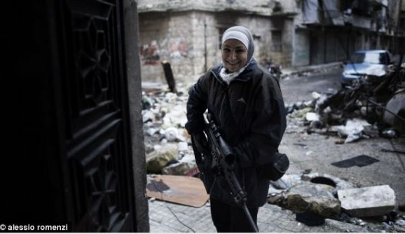 Suriyeli anne Esad'tan böyle intikam alıyor - Resim: 1