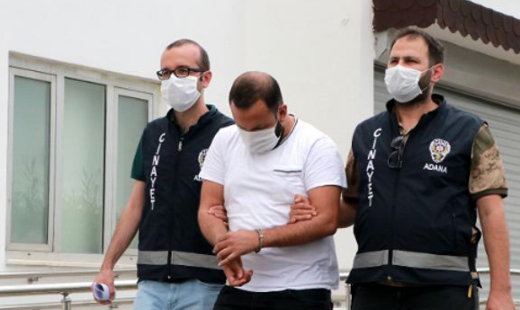 'Dini değerlere hakaret etti' diye önce bıçakladı sonra pompalı tüfekle vurdu - Resim: 1