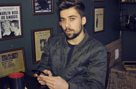 Dan Bilzerian davet ettiği Türk gencin hesabına para yolladı - Resim: 4