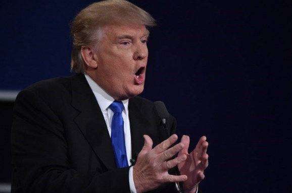 Rihanna'dan Donald Trump'a rest: Bir daha çalamayacak - Resim: 1