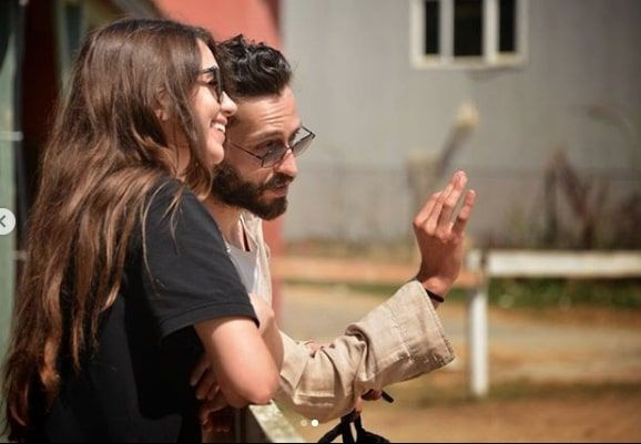 Uyanış Büyük Selçuklu setinde talihsiz kılıç kazası! Ekin Koç hastaneye kaldırıldı - Resim: 4