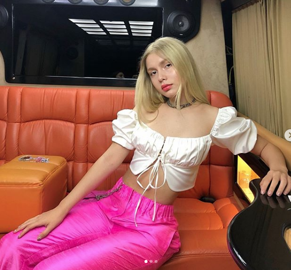 Aleyna Tilki kalçasına estetik mi yaptırdı? Açıklama yaptı! - Resim: 2