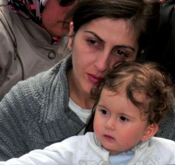 Şehit polis son yolculuğuna uğurlandı - Resim: 3