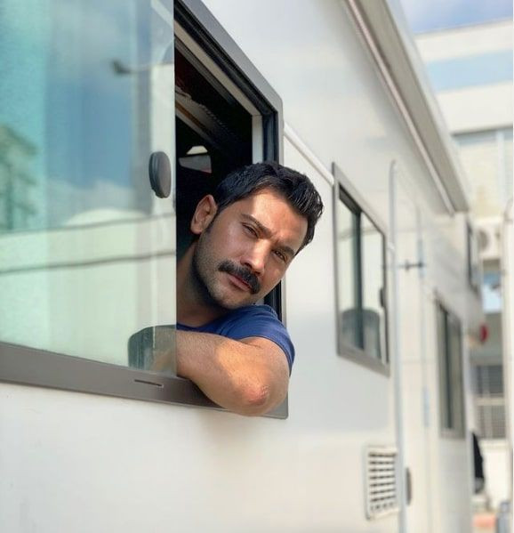 ATV Bir Zamanlar Çukurova Yılmaz'ı Uğur Güneş değişimiyle şaşırttı - Resim: 2