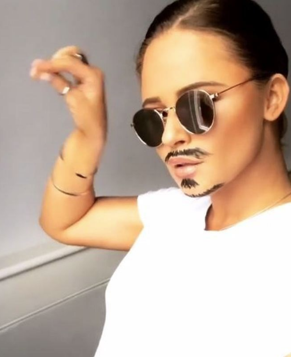 Dünyaca ünlü yıldız Nusret kılığına girdi - Resim: 3