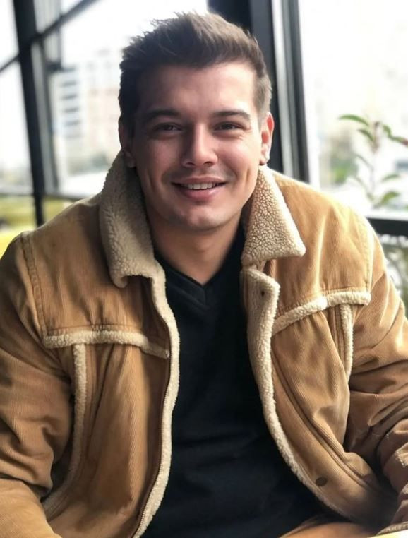 TV8'de Arda Kural'dan 'Emret Komutanım' ve 'Namaz' itirafı ilk aşkı Yıldız Asyalı için bomba çıkış - Resim: 3