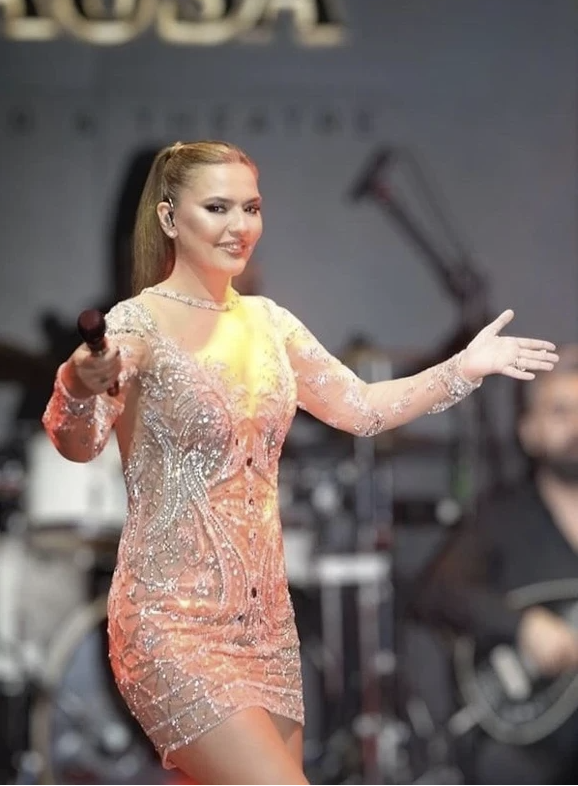 Hülya Avşar'ın miras çıkışına Demet Akalın'dan yanıt! - Resim: 7