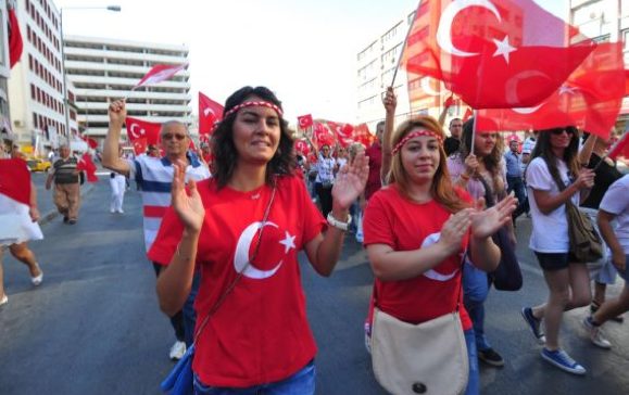 AK Parti'li vekille CHP'li başkan birbirine girdi - Resim: 2