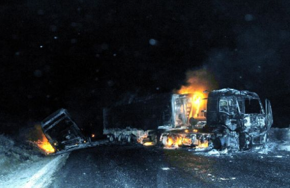 Yol kesen PKK'lılar böyle görüntülendi - Resim: 3