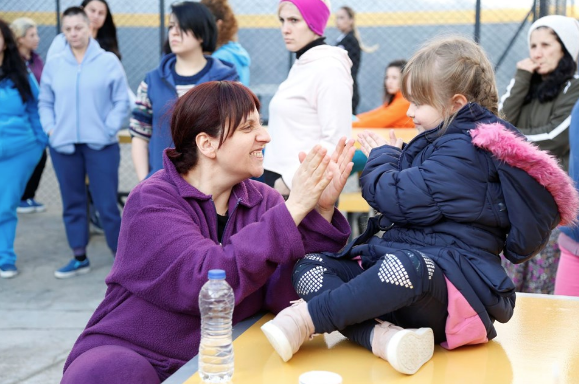 Avlu dizisindeki küçük kız Mihrimah Cankur kimdir kaç yaşında? - Resim: 2