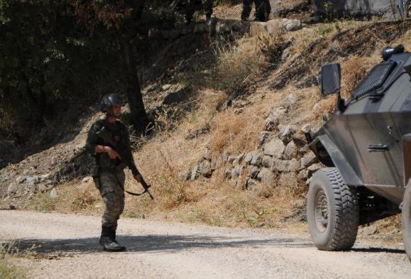 Tunceli'de hareketli saatler bölge ateş altına alındı - Resim: 2